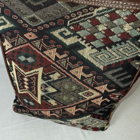 Vintage-Inspired VR Classics Tapestry Shoulder Bag | Southwestern Aztec Print | - Picture 7 of 16